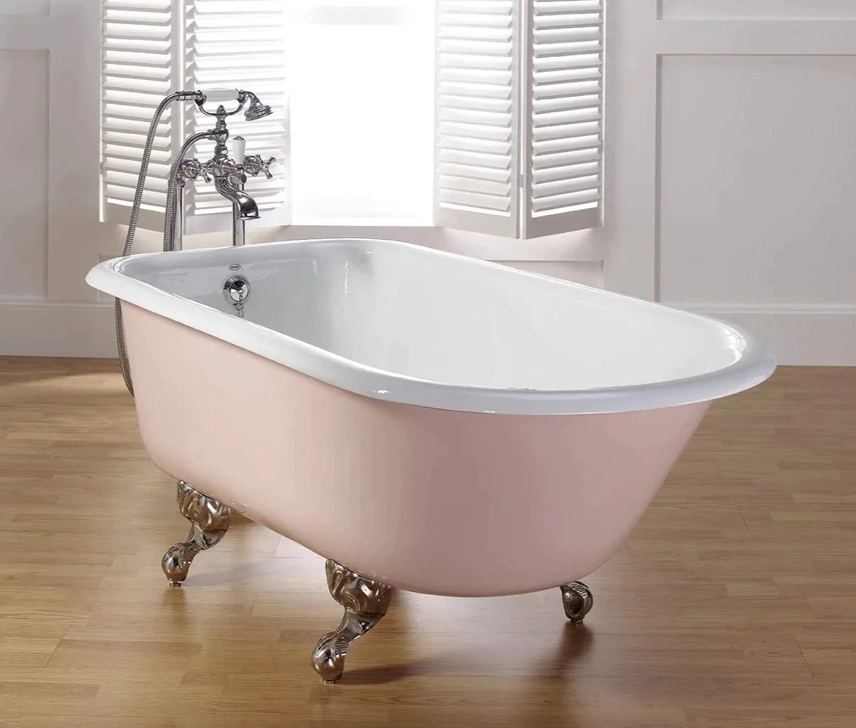 TRADITIONAL Cast Iron Bath With No Faucet Holes
